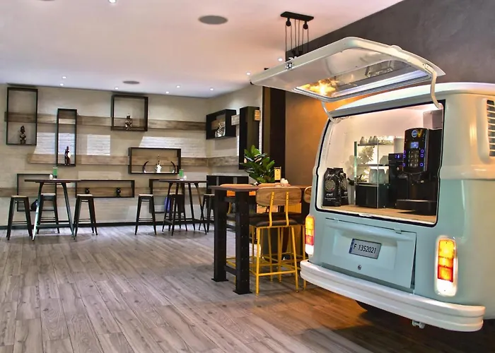 Hyatt Place Dubai Al Rigga
